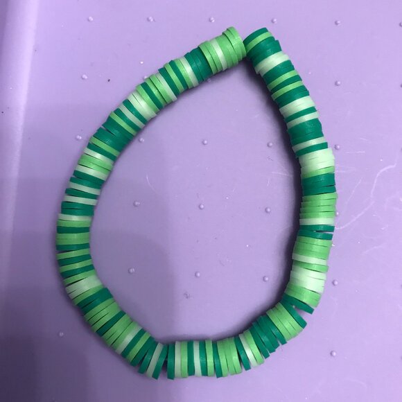 Green Bracelet - Picture 1 of 2